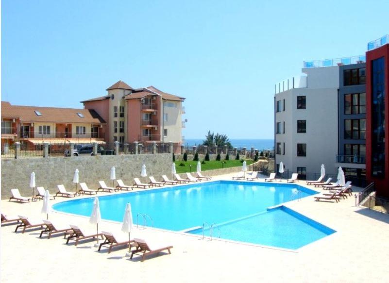 Sun Wave Apartment Presige Sveti Vlas Buitenkant foto